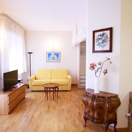 Sofia House With Private Parking Apartment Genoa Luaran gambar